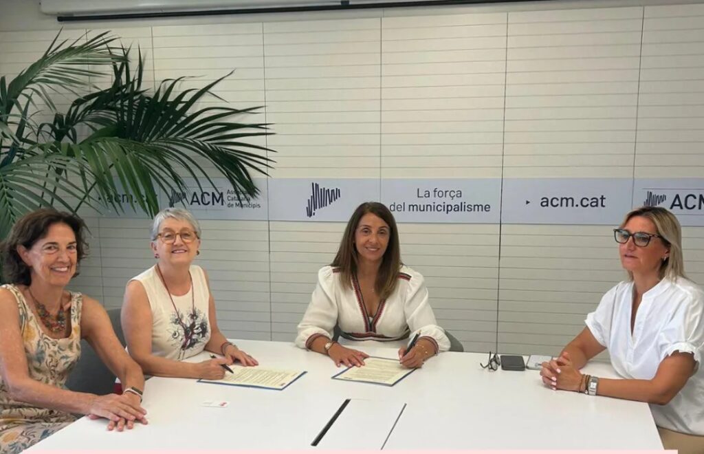 Signatura del conveni de col·laboració entre DMD-Catalunya i l’Associació Catalana de Municipis